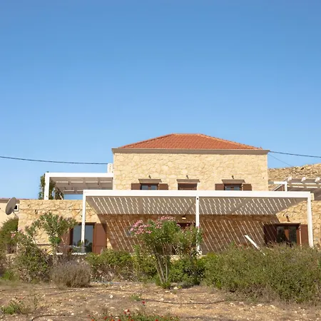 Blu Majestic بيت للعطل Chalki Town