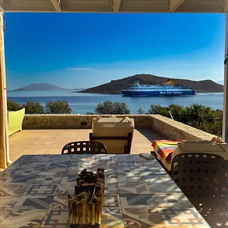 بيت للعطل Blu Majestic Chalki Town